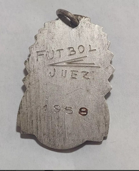 Medalla Futbol Sobre Relieve Metal Plateado 31x24 Mm - 1056 1