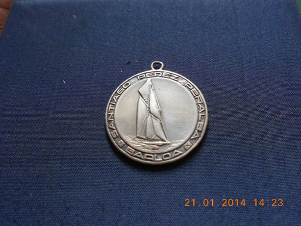 Antigua Medalla Nautica De Plata Copa Saenz Valiente - 1947 0
