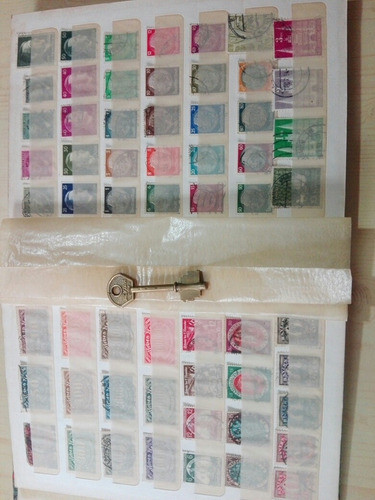 Clasificador De 10 Hojas,con Mas De 660 Estampillasuniversal 1