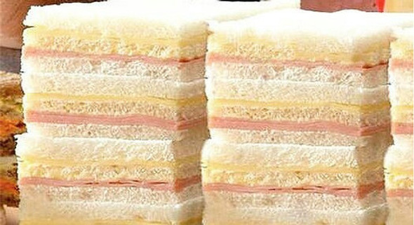 Sandwiches Triples De Miga De Jamon Y Queso 1