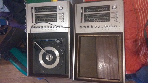 Radio Tocadiscos Antiguo Grundig 1