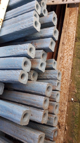 Caño Maciso En Pvc 4cm X 4cm X 140cm  Cada Uno 1