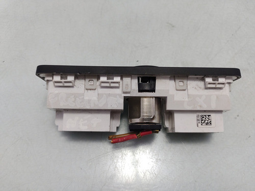 Entrada Auxiliar E Usb Range Rover Sport 2010 28373818 1