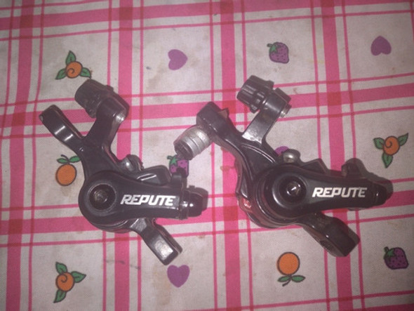 Juego De Calipers Freno A Disco Mecánico Repute C/pastillas 0