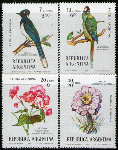 Argentina Serie X 4 Sellos Mint Filatelia Argentina Aves Urraca Y Guacamayo, Flores Begonia Y Cardón Año 1976 0