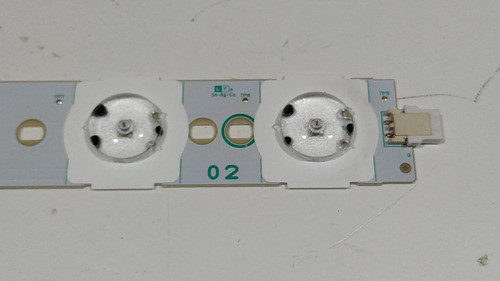 Tira Led Sharp Lc-52le700un Tramo Verde 02 8 Leds 1