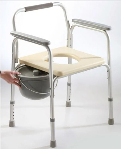 Inodoro Portatil De Aluminio Con Asiento De Cuero 1