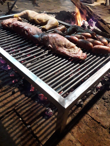 Parrilla De Hierro Flotante 100 X 60 10mm Emparrillado 1