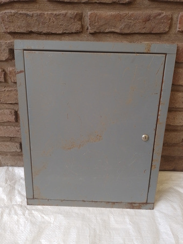 Puerta Metálica Para Gabinete O Casilla 50 Cm X 40 Cm 0