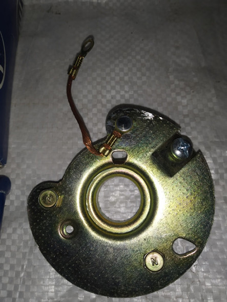 Plaqueta Porta Platino Peugeot 504 Año 1982 En Adelante 1