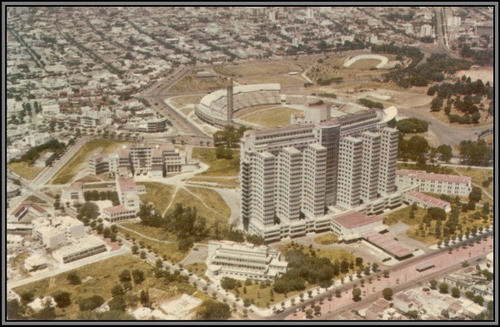 Hospital De Clínicas - Montevideo 1960 - Lámina 45x30 Cm. 0