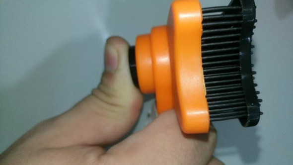 Cepillo Autolimpiante Para Perros Y Gatos 1