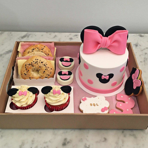 Box / Desayuno Temático Minnie/mickey Mouse 1