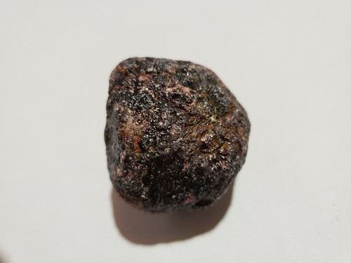 Granada Rodolita Bruta Natural 81 Gramas - Universo 22 1