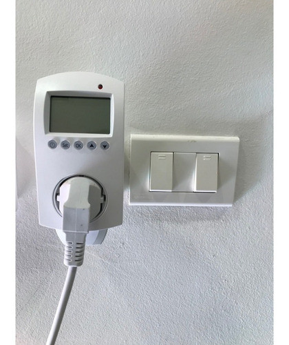 Controlador De Temperatura Calefacción Termostato Toma Yuko 1