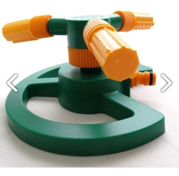 Regador Aspersor Plástico Tres Brazos 360 Grados 1 Regador Aspersor Plástico Tres Brazos 360 Grados 1