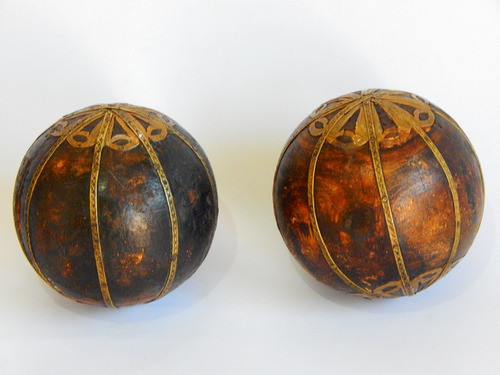 Esfera De Madera Hindu Con Incrustaciones Antiguas 1172 0