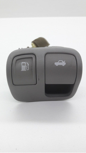 Botão Da Tampa Traseira E Portinhola Azera 2010 0