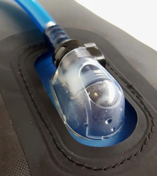 Funda Isotérmica Weis  Bolsa De Hidratacion Hasta 2 Lts 1