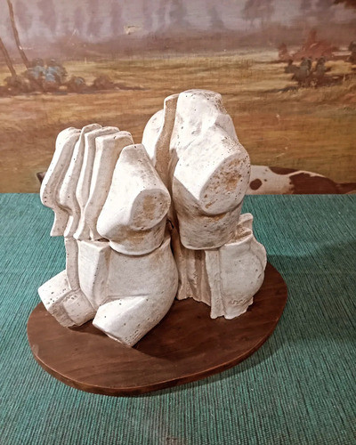 Gran Escultura De La Autora Inés Rotella 0