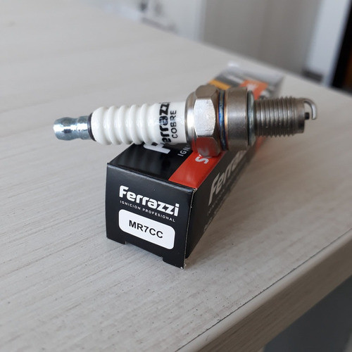 Bujía Ferrazzi Superior De Moto Dlx 110 Mr7cc Cobre 0