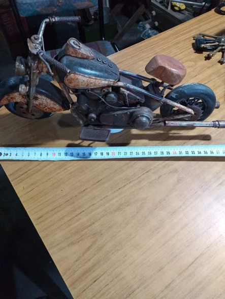 Moto Artesanal De Chapa, Muy Linda $39990. Zona Munro 1