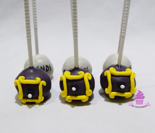 Cakepops Friends - Mesa Dulce Tematica Personalizada 1