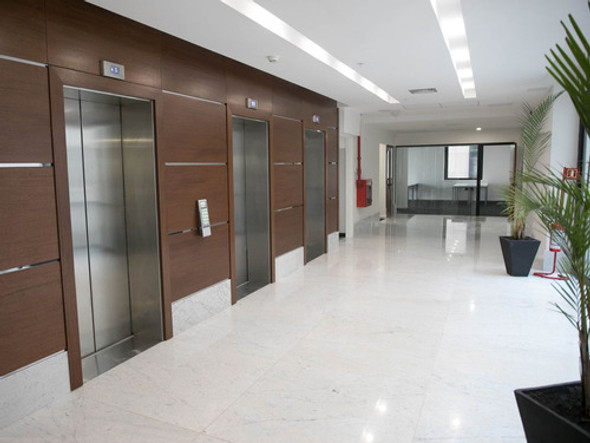 Oficinas Vp Work En Victoria Plaza Ref. 7405 (ref: Cbr-996) 1