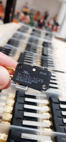Micro Switch Para Fliperama Micro Omron Kit Com 4 Unidades 1