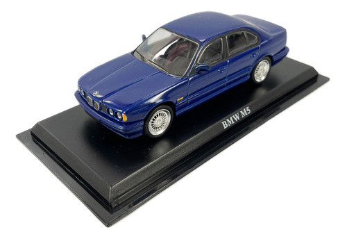 Miniatura Auto Collection: Bmw M5 - Edição 51 0