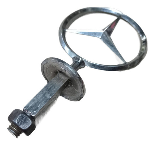 Insignia De Frente Mercedes Benz 170 / 180 0