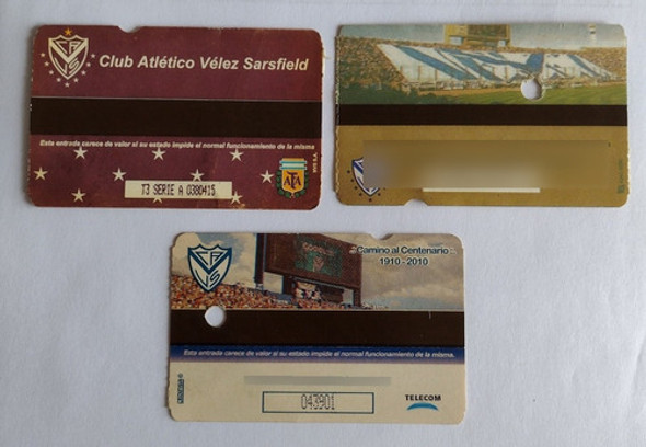 3 Entradas De Fútbol Del Club Atlético Vélez Sarsfield 0