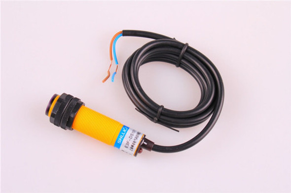 Sensor Proximidad Difuso E3f-ds10y1 10cm 90-250vac  2 Hilos 0