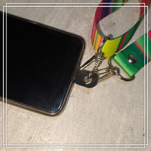 Adaptador Con Correa Para Funda De  Celular 1