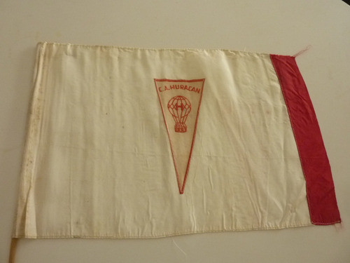 Antigua Bandera De Huracan 1