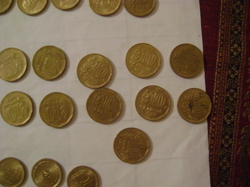 Lote Ii. 47 Monedas Argentina 1$ , 5 $ 10 $ Años 1975 A 1978 1