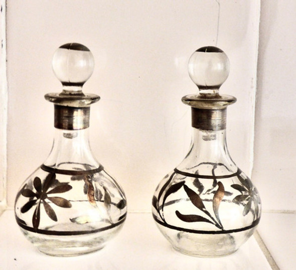 Par De Perfumeros Franceses Con Aplicaciones De Plata 0