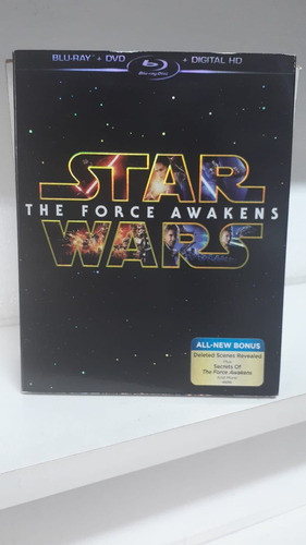 Blu-ray + Dvd -- Star Wars The Force Awakens Ep 7 0