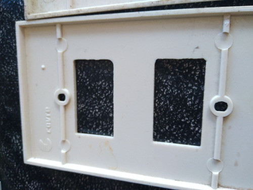 Tapas De Electricidad Covre X 6 Usadas 1