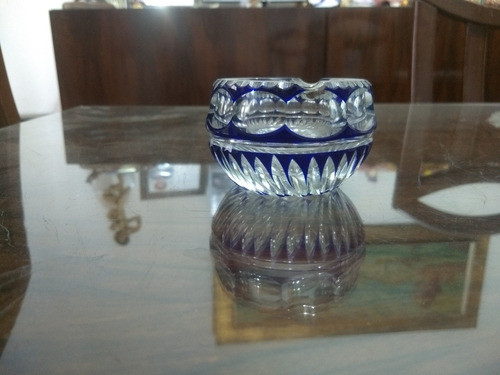 Antiguo Cenicero De Cristal 1