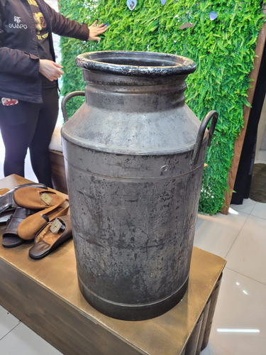 Lata Latão Leiteira De Fazenda Antigo 50 Litros - Belato 1