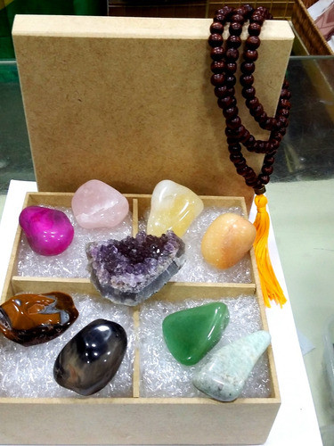 Kit Meditação Mala108 Ct+9 Pedras Na Caixa Madeira C/tampa 0