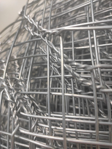 Tela Chiqueiro Mangueiro 80 Cm  X 50 Metros Fio 18 1