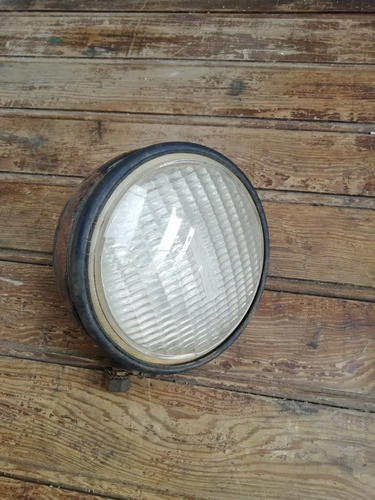 Farol Chevrolet Antiguo 1