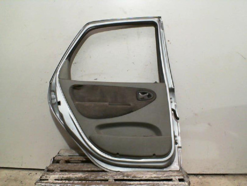 Puerta Trasera Izquierda Renault Scenic 5p 2005 - 291671 1