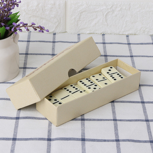 Conjunto De Dominó Atualizado Com Seis Pontos Pretos Para Cr 1