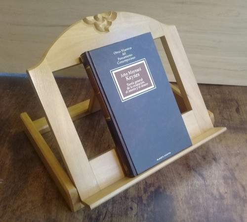 Atril De Lectura Plegable. Guatambú, Tallado Y Lustrado. 0