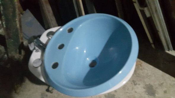 Pileta De Baño Para Apoyar Mueble Color Celeste 1