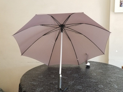 Paraguas Con Linterna Y  Con Luces De Led Cambia De Colores Linterna En El Mango Con Sistema Antiviento  Blanco Salo Bh 1