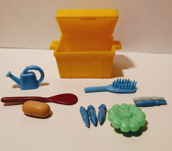 Lote Playmobil Cofre Con Accesorios De Cocina, Baño Y Jardín 0